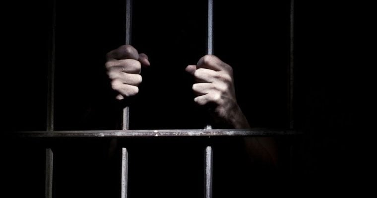 Minnesota bill makes operating a prediction market in the state a criminal offense.
