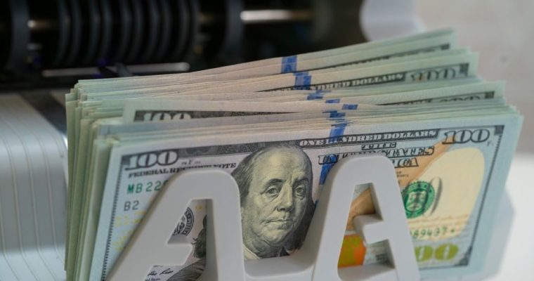Sacramento slots player wins $1.1 million on a $3 wager.