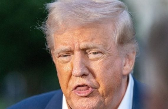 Trump Issues Broadside Against CFTC Critics Amid Ties to Prediction Markets
