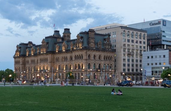 Canada Sports Betting Ad Bill Heads to Committee Vote Amid Provincial Opposition