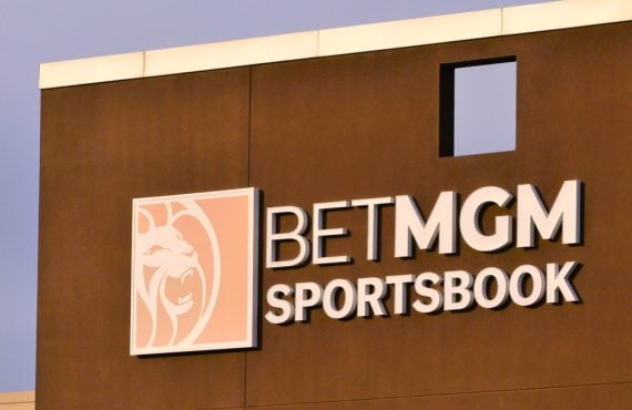 BetMGM Renews NFL Canada Partnership for One Year
