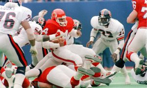 Sportsbooks taking bets on the new version of the USFL, as the league looks for a revival from its heyday of the mid-1980s (AP Photo/Bill Kostroun)