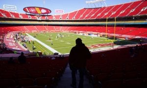 chiefs sports betting (AP Photo/Jeff Roberson)