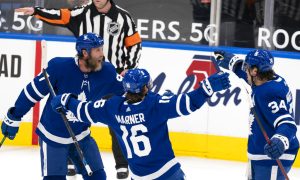 Ontario hockey bettors will soon be allowed to bet the Maple Leafs at several new sportsbooks. (AP Photo/Peter Power)