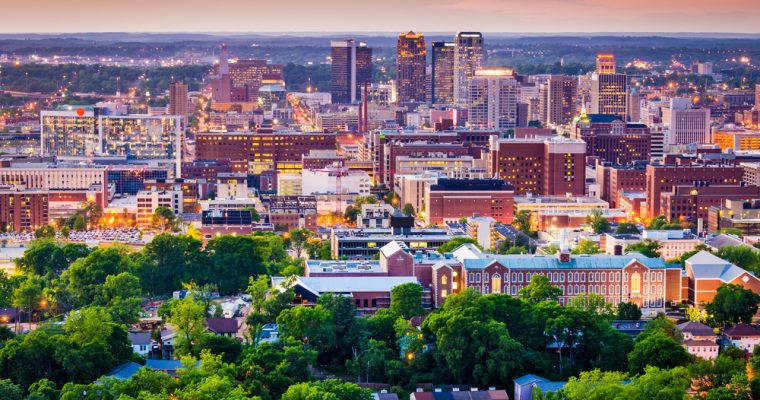 Alabama Democrats are now considering the introduction of several pro-gambling policies in the upcoming 2024 legislative session. (Shutterstock/Sean Pavone)