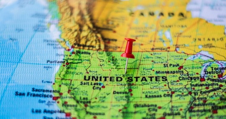 Betr has struck a deal for access to online sportsbooks in Colorado and Kentucky, as well as online sportsbooks and a casino in Pennsylvania. (Shutterstock/Johnstocker Production)