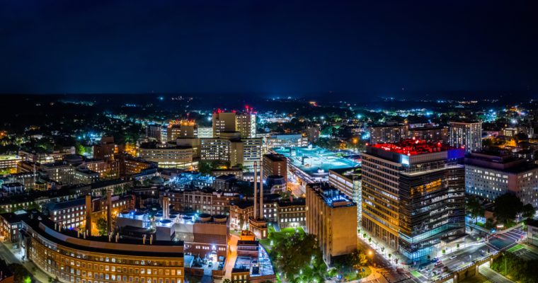 Connecticut endured a tough month in February with sports betting handle dropping to $162.7 million after a strong start to the year. (Shutterstock/Mihai_Andritoiu)