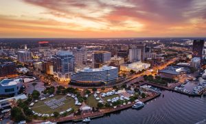 Fanatics Betting and Gaming recently introduced its sportsbook in Virginia, continuing its expansion across the United States. (Shutterstock/Sean Pavone)