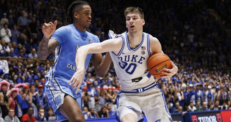 NC sports betting has arrived. Here, we will give you a guide on how to bet on college basketball in North Carolina.