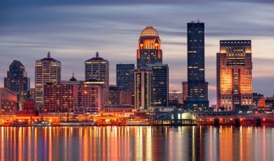 Kentucky reported online sports betting handle of $198.5 million in February, a sharp decline from January’s total of $246 million in wagers. (Shutterstock/Sean Pavone)