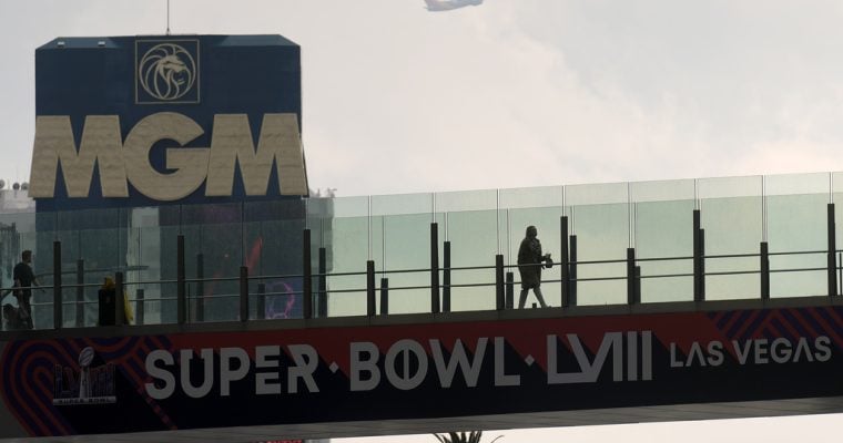 Cole Rush spoke with Lance Evans of MGM Resorts International to discuss Las Vegas' significance in the sports world.