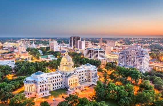 Legislation to pass online sports betting in Mississippi made progress as the Senate’s Gaming Committee passed House Bill 774. (Shutterstock/Sean Pavone)