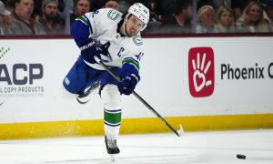 Welcome back to another great day of hockey. Here, we will break down our favorite NHL player prop bets, including our best goal scorer pick.