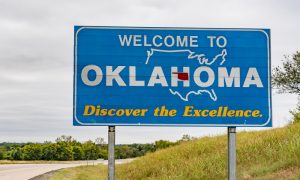 Welcome,To,Oklahoma,Sign,Along,Highway