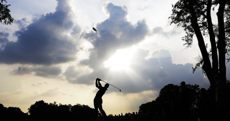 During every PGA Championship round, ESPN will air a two-hour, betting-focused alternative broadcast featuring ESPN BET Sportsbook.
