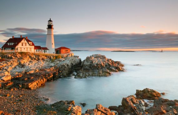 Maine retail sports betting arrived in Portland, ME.