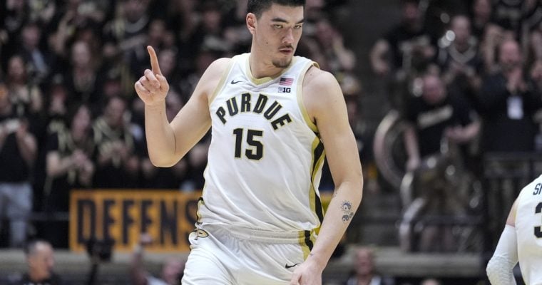 Wooden Award odds feature Purdue center Zach Edey favored to win over North Carolina guard RJ Davis and Tennessee guard Dalton Knecht.
