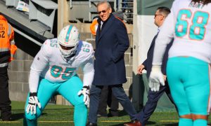 Miami Dolphins owner Stephen Ross accused of offering Brian Flores $100K to lose games