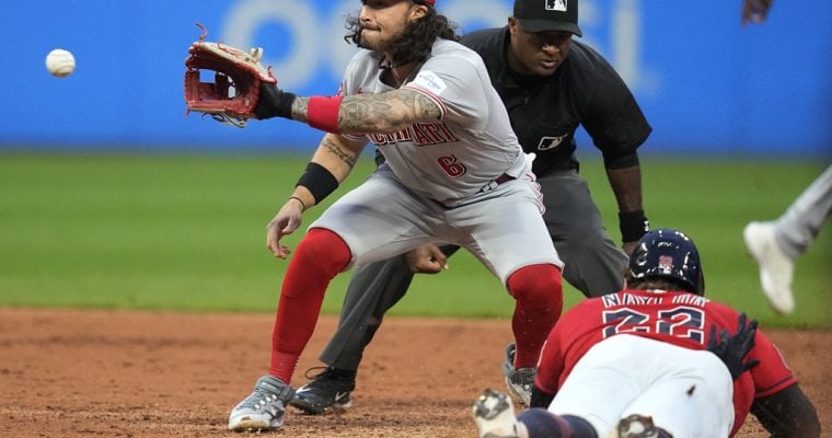 Cincinnati Reds 2B Jonathan India plays against the Cleveland Guardians in September 2023