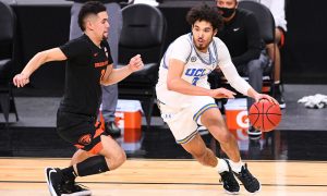 UCLA Bruins guard Johnny Juzang
