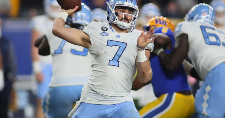 UNC Quarterback Sam Howell