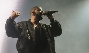drake performing at a concert