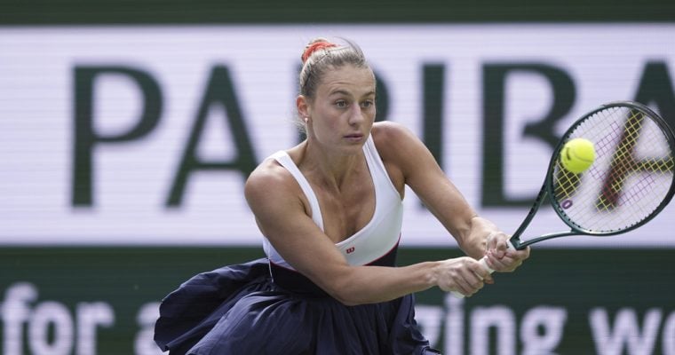 Marta Kostyuk, of Ukraine, plays Anastasia Potapova, of Russia, during a quarterfinal match at the BNP Paribas Open tennis tournament, Thursday, March 14, 2024, in Indian Wells, Calif. (AP Photo/Mark J. Terrill)