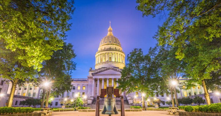 Picture of the West Virginia state capitol