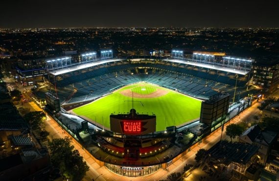 Betting Begins at DraftKings Wrigley Field Sportsbook